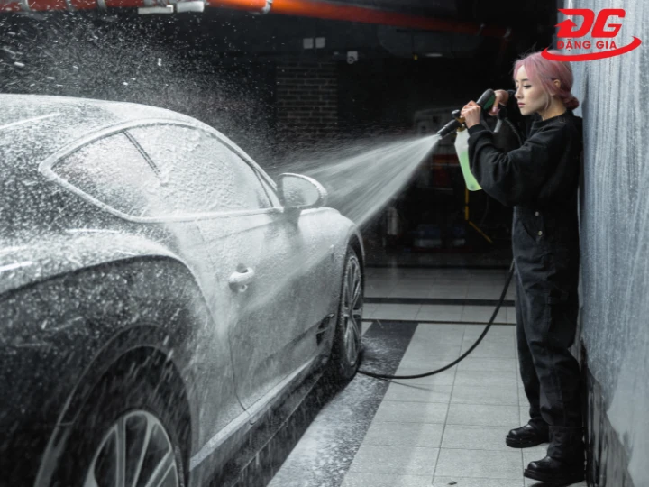 bạn cần làm là xác định rõ mục đích sử dụng máy rửa xe Osaka