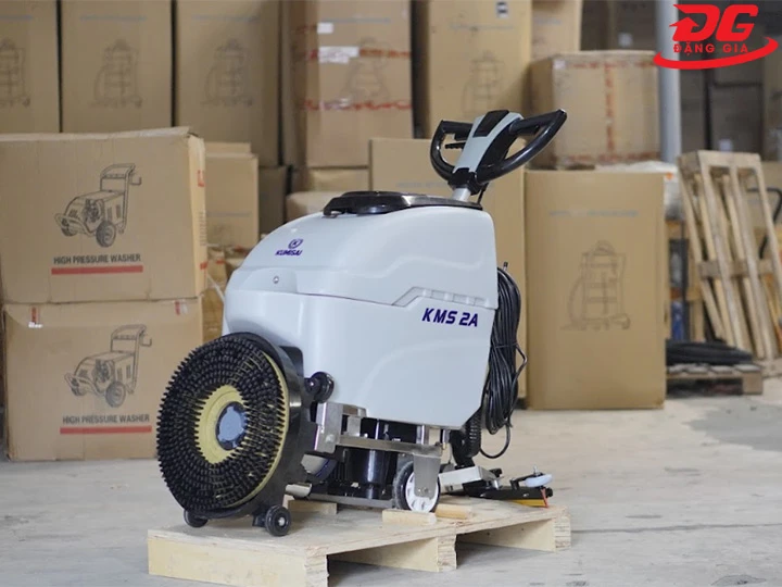 Máy chà sàn liên hợp