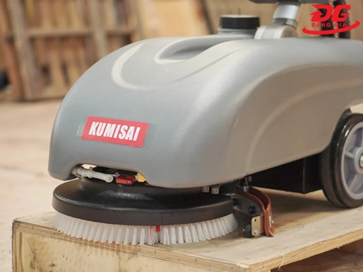 máy chà sàn mini Kumisai KMS-202 làm sạch mọi nơi