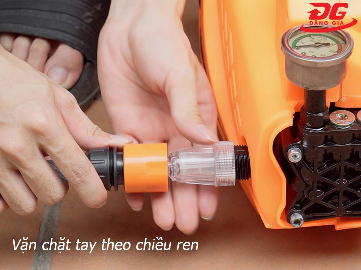 lắp đặt Cút lọc nước máy rửa xe