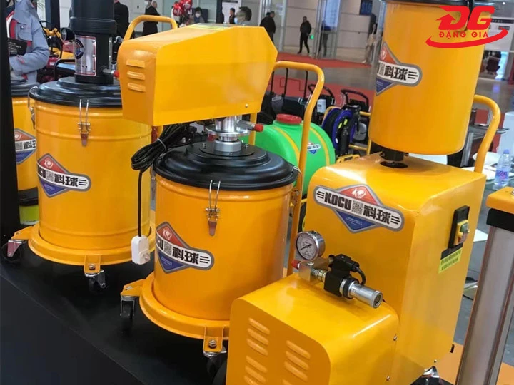 Máy bơm mỡ Kocu bền chắc