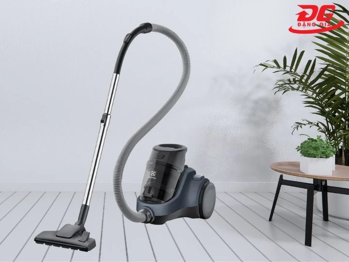 Máy hút bụi Electrolux EC41-2DB
