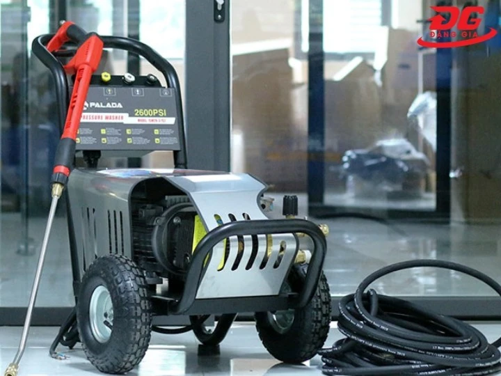 máy phun rửa xe Palada 15M26-3.7S2 hiệu suất cao