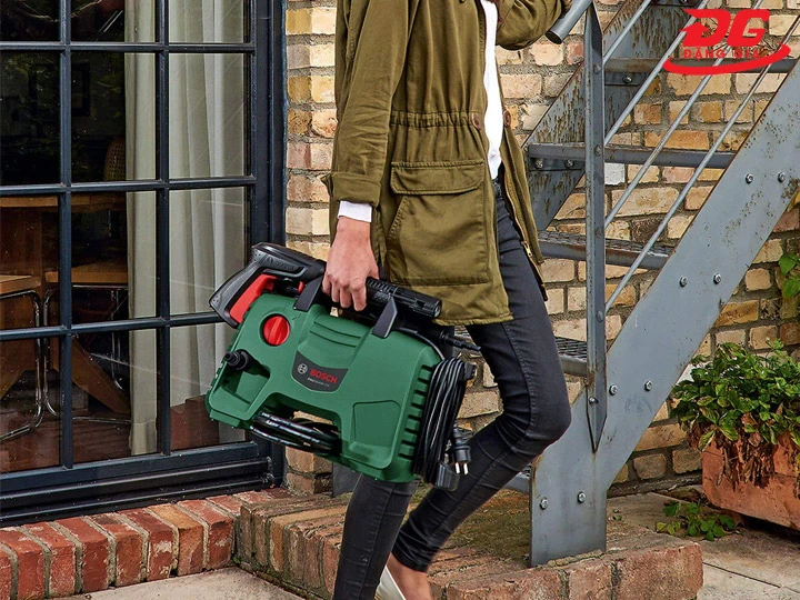 Máy rửa xe Bosch Easy AQT 120 1500W nhỏ gọn