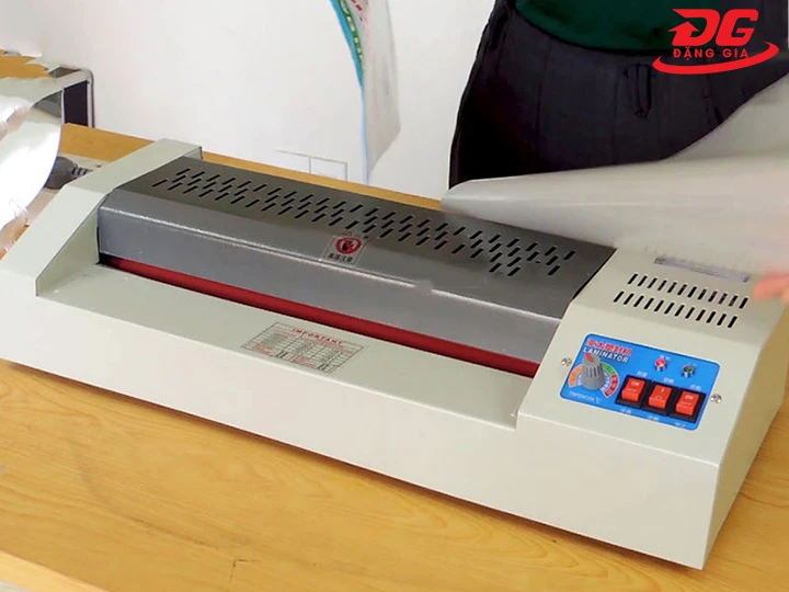 máy ép plastic Laminator