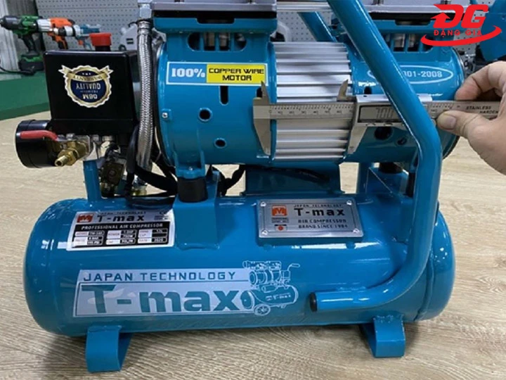 Máy nén khí Tmax 12L TM560