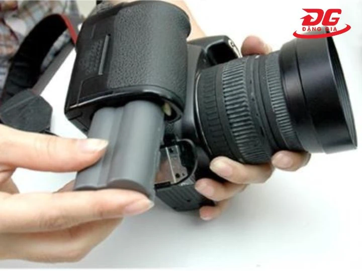 Cách bảo quản pin máy ảnh: Hiệu quả, Đúng cách nhất