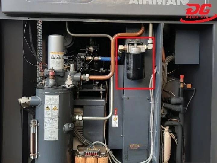 Vị trí lọc tách dầu máy nén khí