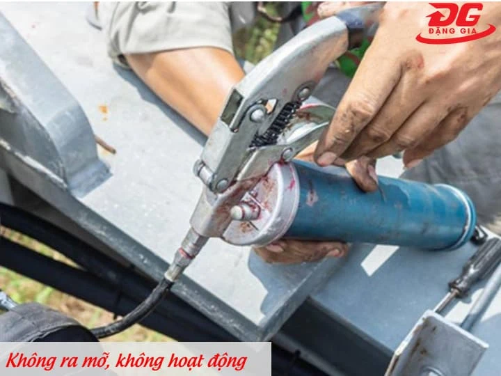 Máy bơm mỡ lỗi không bơm ra mỡ