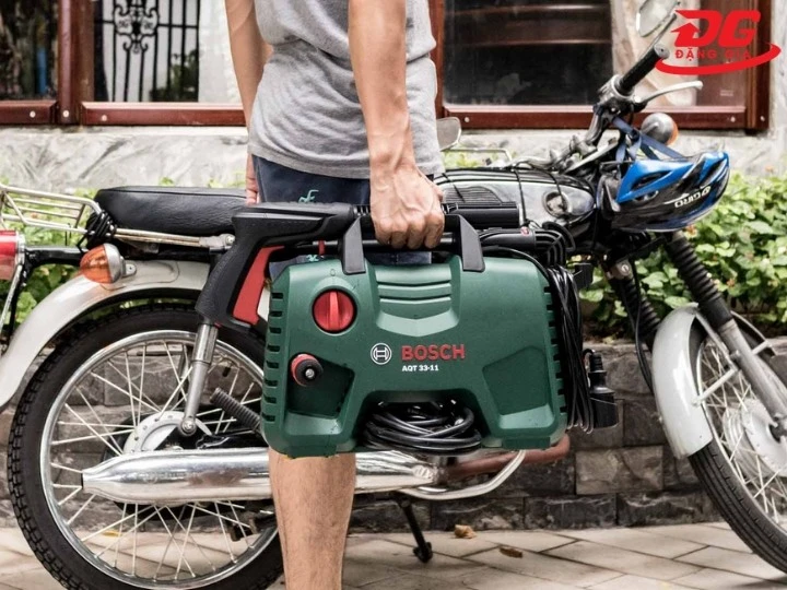 máy rửa xe Bosch Aquatak-33-11 1300W