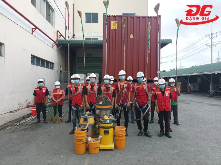 Vệ sinh công nghiệp tại Bình Dương