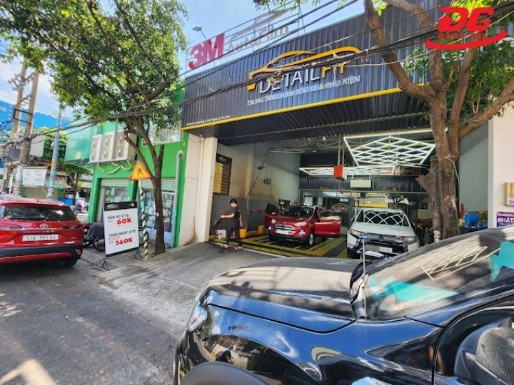 Rửa xe quận Tân Phú detailFy hút khách