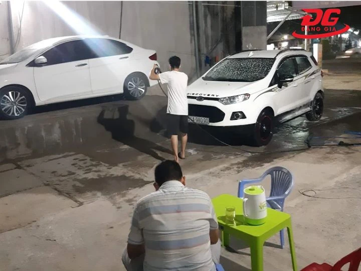 Tiệm rửa xe An Giang Phương Giàu