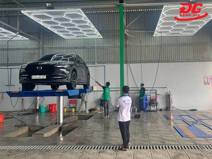 Khám phá tiệm rửa xe Bình Thạnh Trần Tám