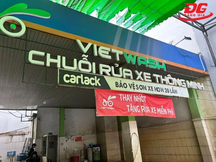 Tiệm rửa xe máy Tp.Hcm VietWash
