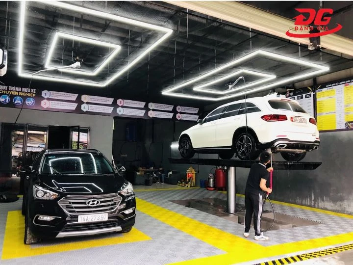 Tiệm rửa xe Quảng Ninh Dino Detailing