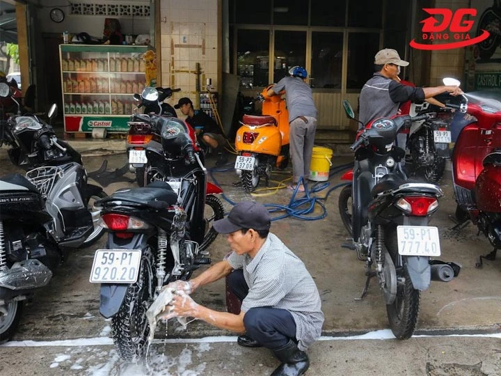 Máy bơm rửa xe Cần Thơ tiết kiệm tiền rửa xe