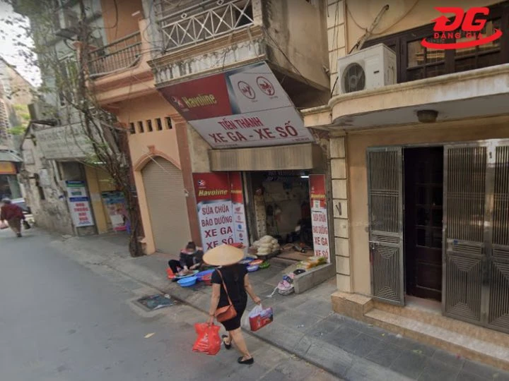 Tiệm rửa xe Ba Đình Tiến Thành