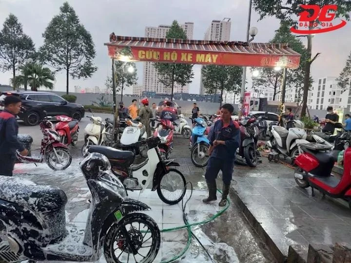 Tiệm rửa xe Ba Đình Toàn Hạnh