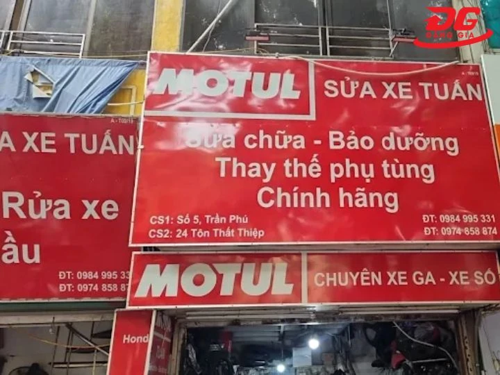 Tiệm rửa xe Ba Đình Tuấn