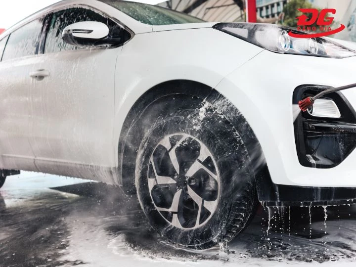 Tiệm rửa xe Minh Hiếu 28 Bình Phước