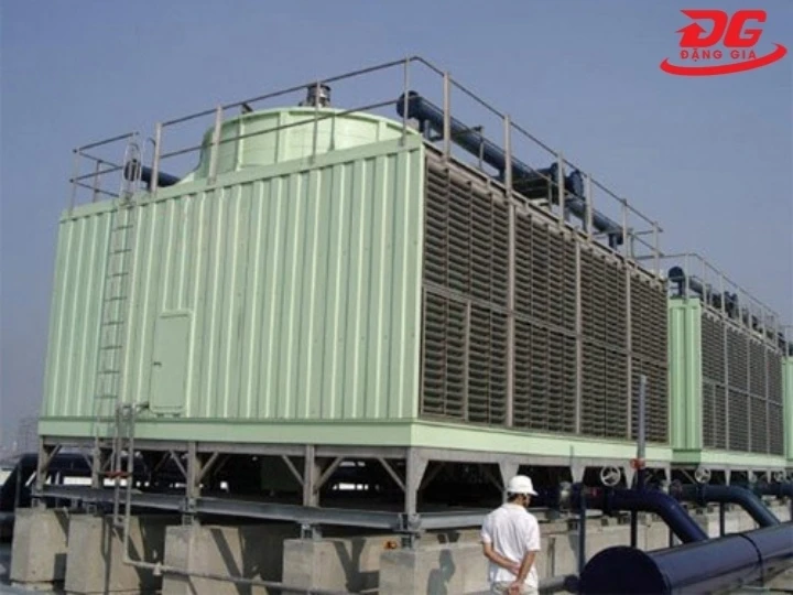 Vệ sinh tháp hạ nhiệt TASHIN TSS 300RT