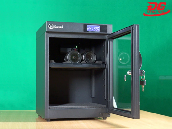 Cửa tủ chống ẩm Nikatei NC-30C