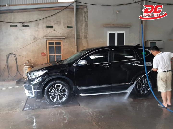 Dịch vụ rửa xe Sơn Lâm