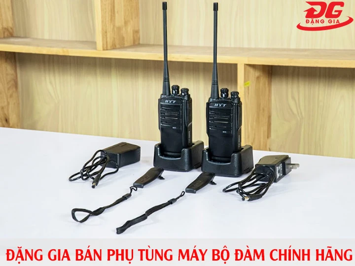 Mua phụ kiện bộ đàm