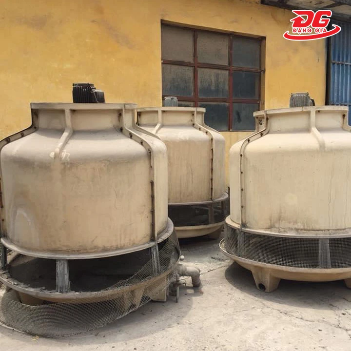 kho tháp giải nhiệt cũ