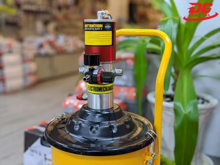 Máy bơm mỡ Kocu GZ-150 là dòng khí nén