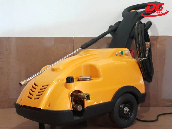 máy phun rửa áp lực Lutian LT-18MB kết cấu chắc chắn