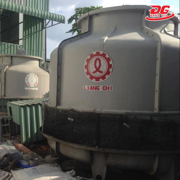 tháp giải nhiệt cũ