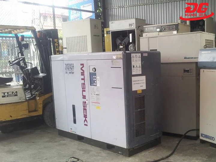 Nam Phát Tech máy nén khí trục vít cũ