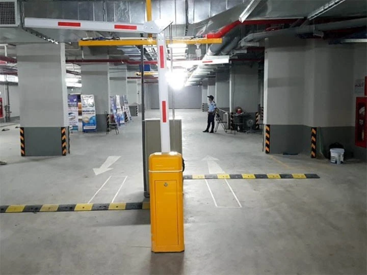 Thanh chắn barie cần gập