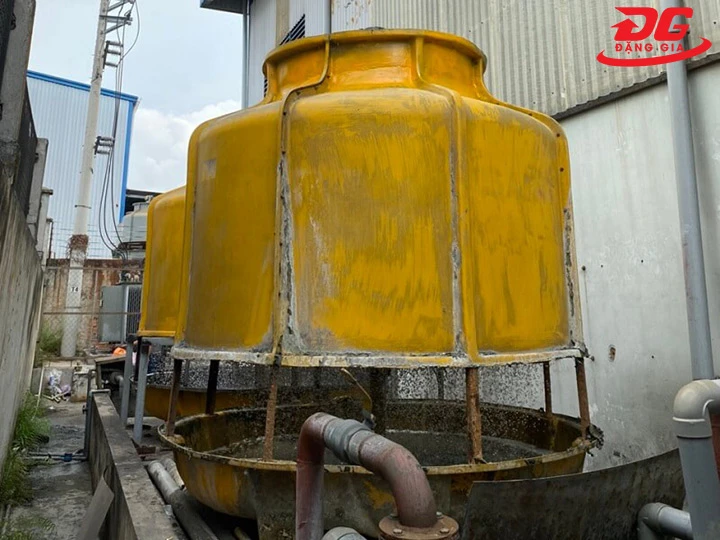 tháp giải nhiệt đã qua sử dụng dễ hỏng