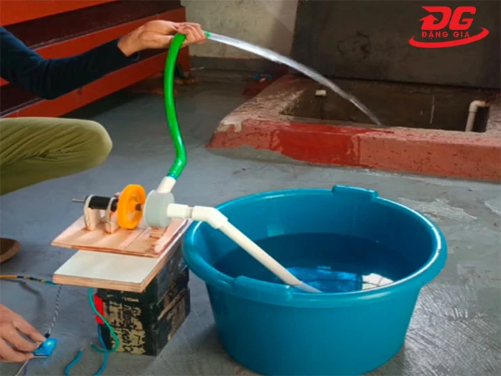 Áp lực phun xịt yếu