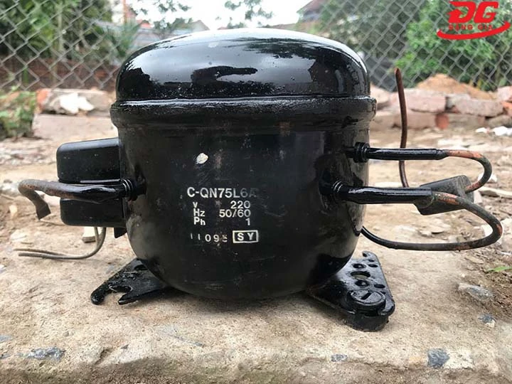 Biến lốc tủ lạnh thành máy rửa xe tự chế