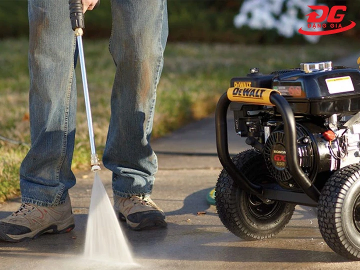 máy bơm rửa xe 200 bar sử dụng nhiều nơi