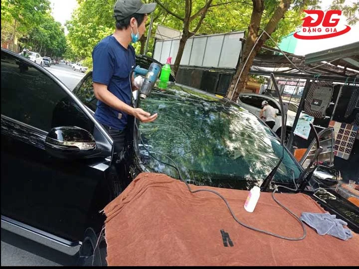 Trung tâm rửa xe Hà Đông Chiến Thắng