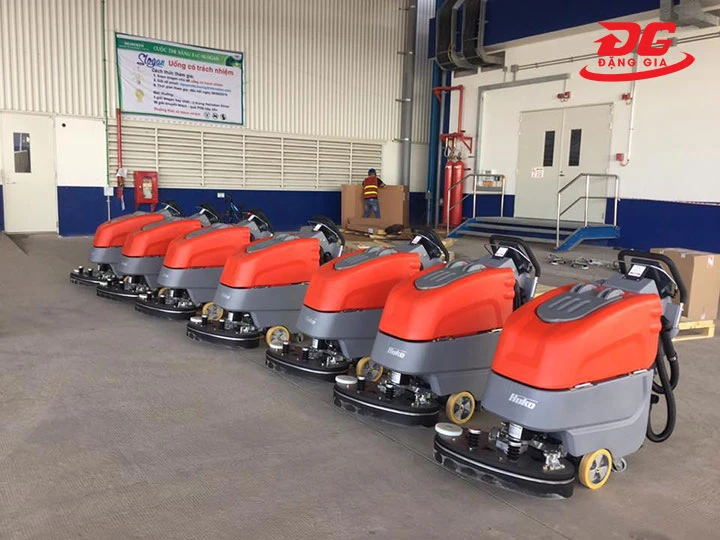 máy chà sàn Đức Hako