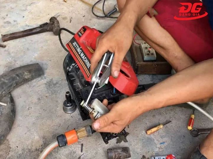 tiết kiệm điện nước