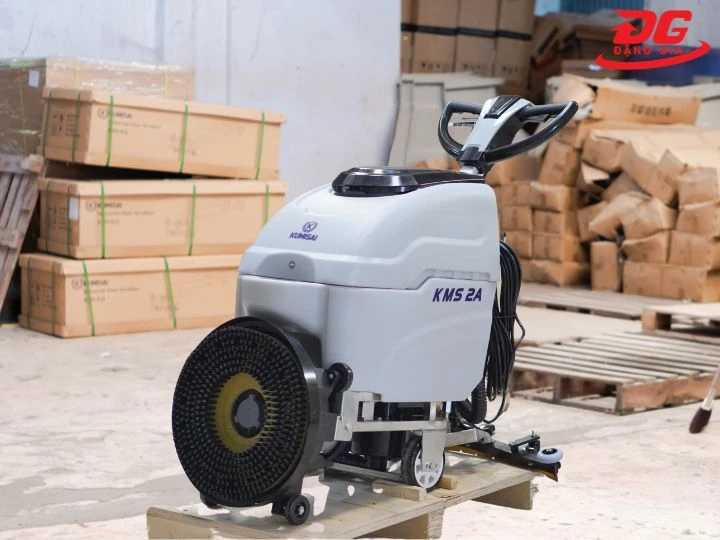 Tips dùng máy chà sàn liên hợp cánh bướm Kumisai KMS2A