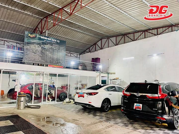 tiệm Rửa xe ô tô Bắc Giang 