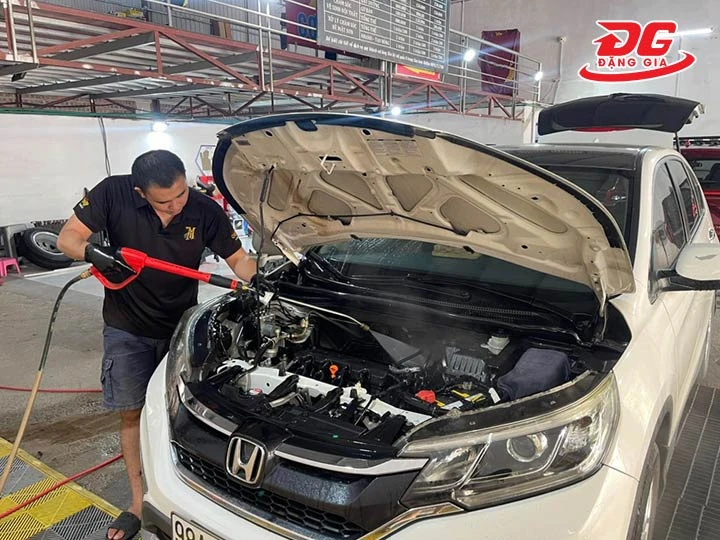 nhân viên tận tuỵ