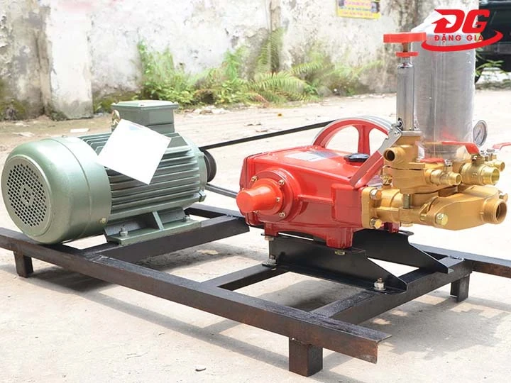 Máy rửa xe 7-9,5hp HL120 dây đai