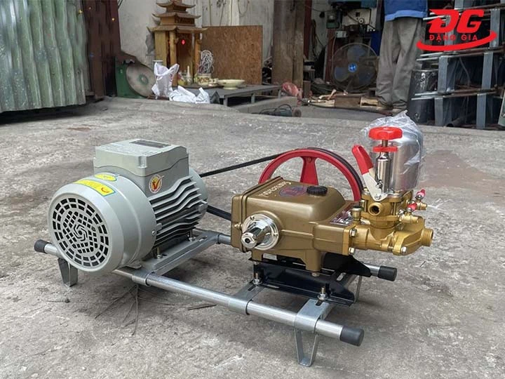 Máy rửa Xe dây đai HL30 2hp