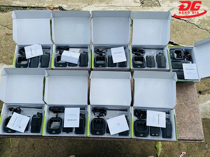 máy bộ đàm ALV giá cao