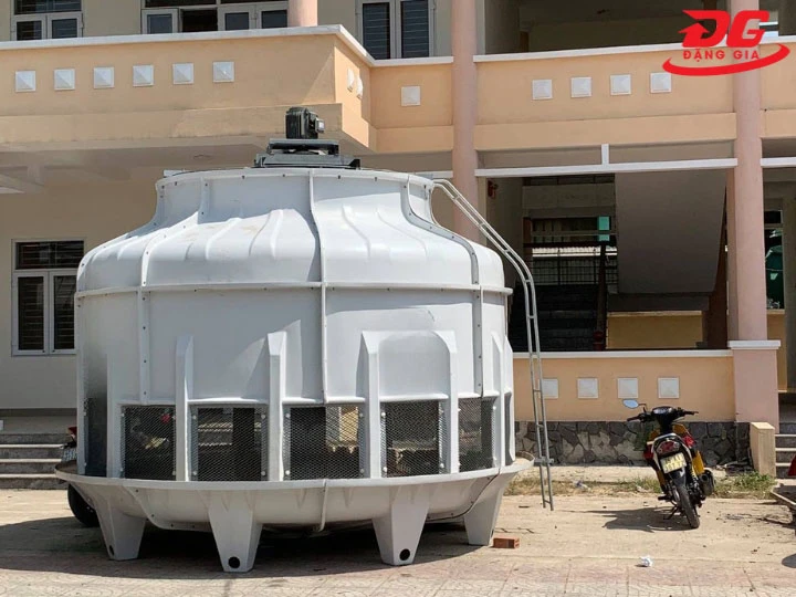 tháp giải nhiệt Tashin TSC 300RT