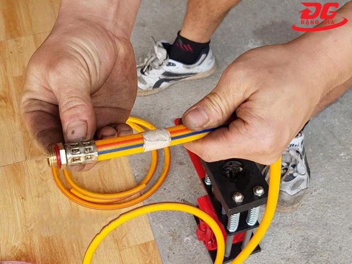 công dụng bộ ép đầu dây máy rửa xe